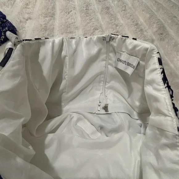 NEW Floral Black and White Women's Skirt - Picture 3 of 6